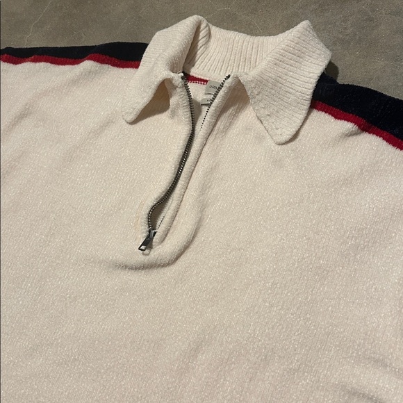 Urban Outfitters Chenille Half Zip Pullover - Picture 4 of 10